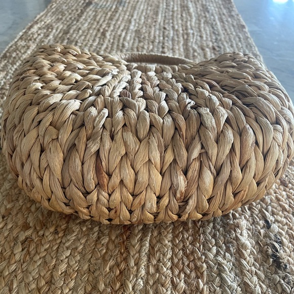 GAP straw tote purse with shoulder strap 🩵 - Picture 4 of 6